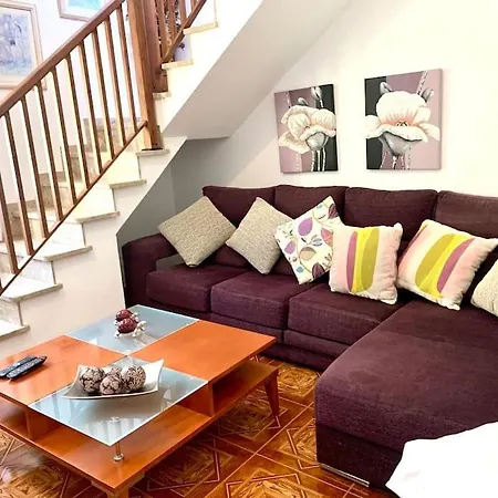 Casa Lolo Ла-Олива